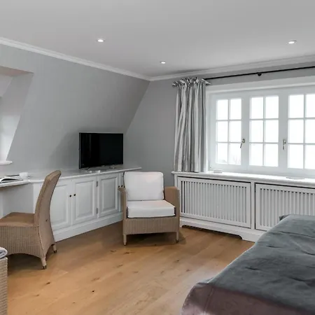 Litzkow 12601 Feriehus Morsum (Sylt)